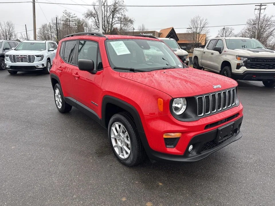 2022 Jeep Renegade - Image 7 of 21