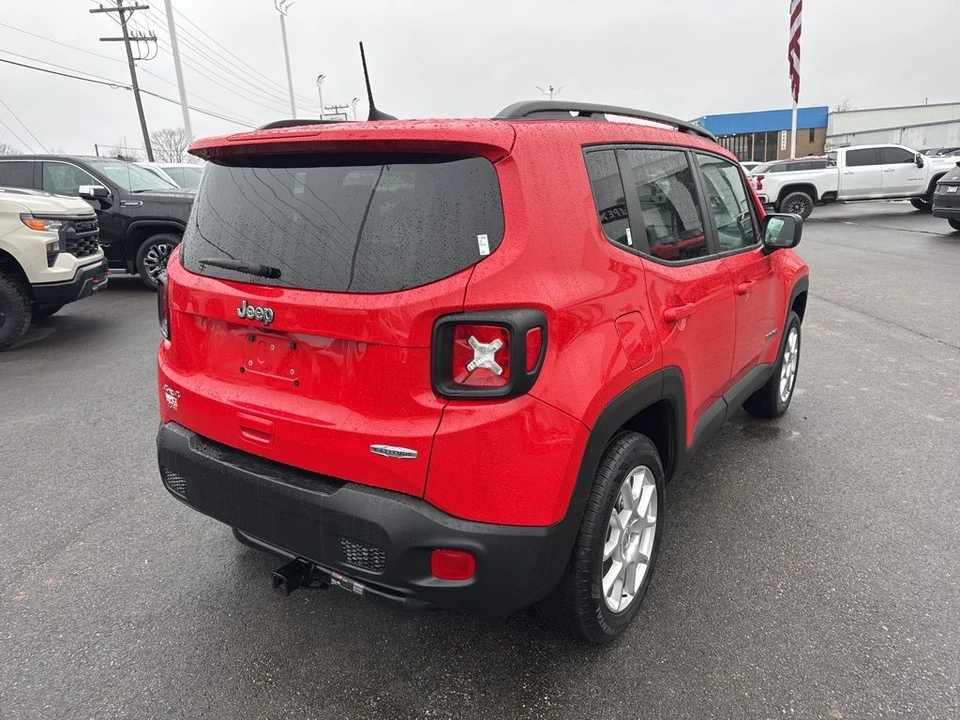 2022 Jeep Renegade - Image 5 of 12