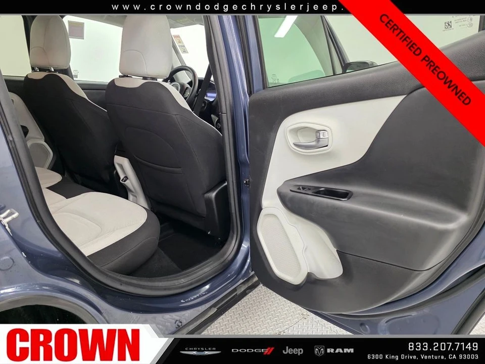 2022 Jeep Renegade - Image 16 of 21