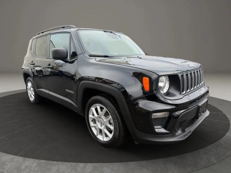 2022 Jeep Renegade - Image 3 of 12