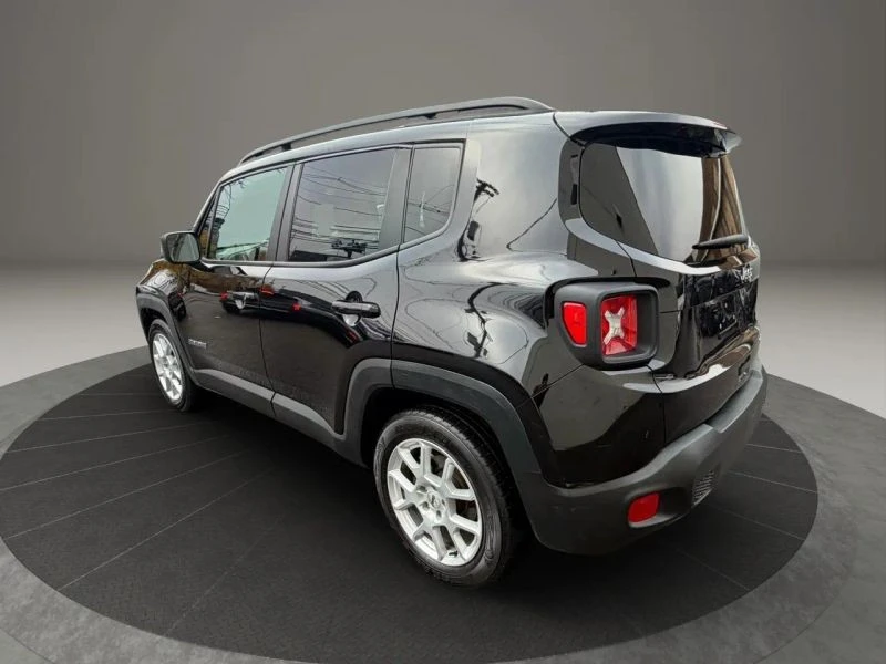 2022 Jeep Renegade - Image 7 of 12