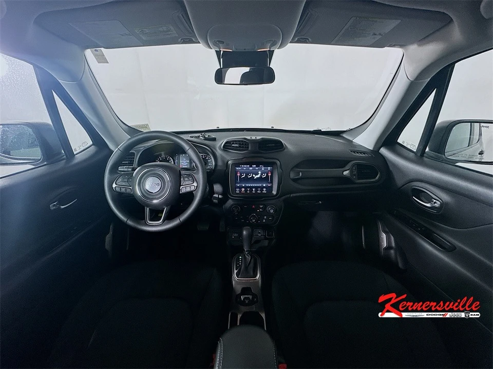 2022 Jeep Renegade - Image 10 of 21
