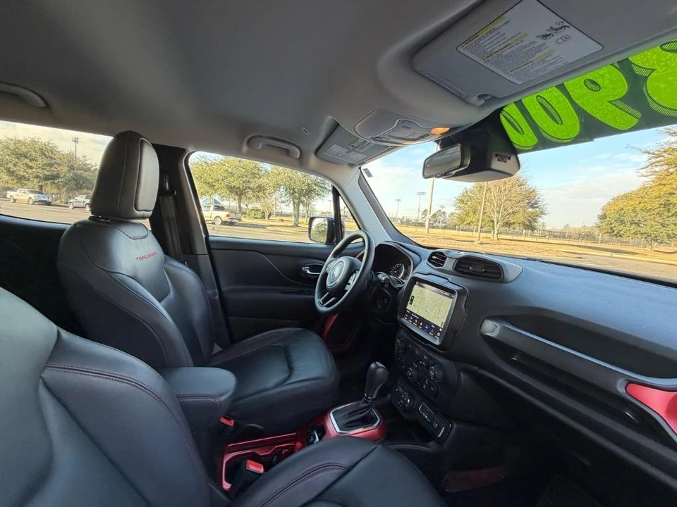 2022 Jeep Renegade - Image 29 of 31