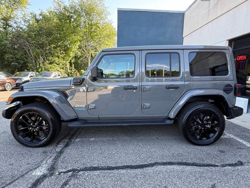 2022 Jeep JL Wrangler - Image 9 of 20