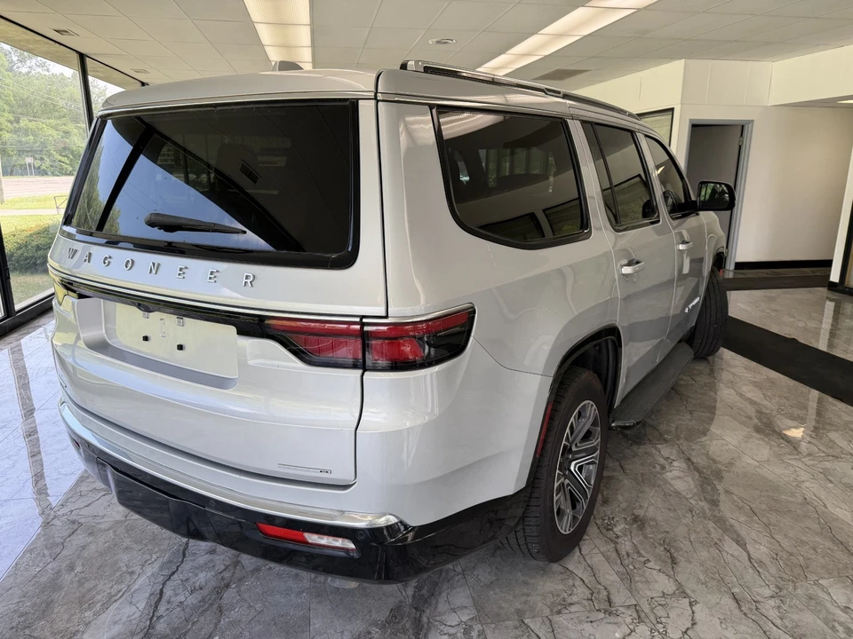 2022 Jeep WS Wagoneer - Image 8 of 24