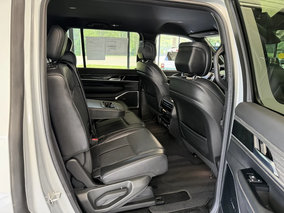 2022 Jeep WS Wagoneer - Image 18 of 24