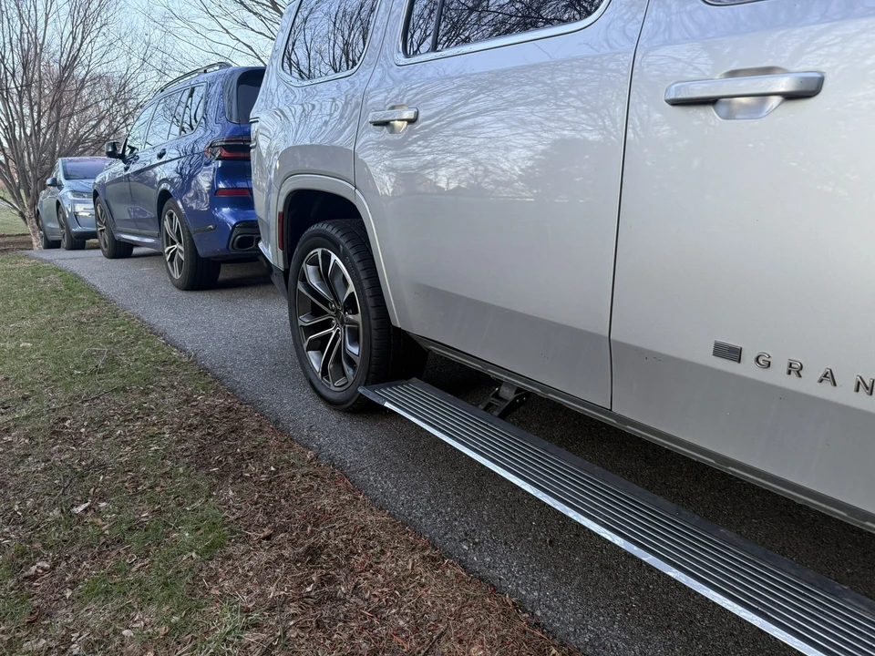 2022 Jeep WS Wagoneer - Image 11 of 12