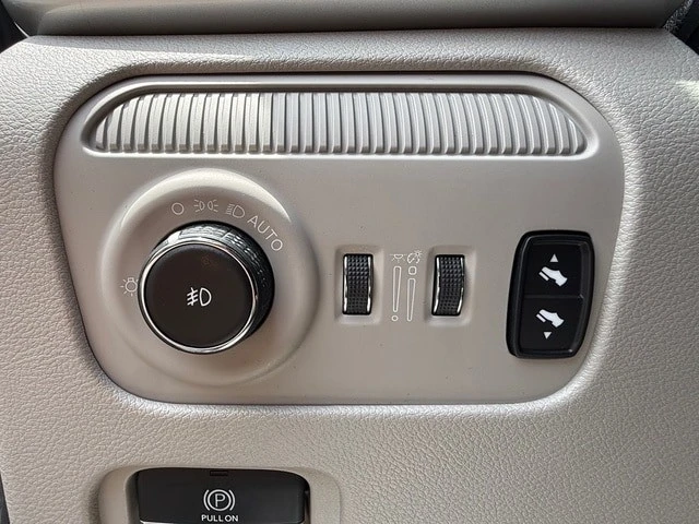 2022 Jeep WS Wagoneer - Image 15 of 31