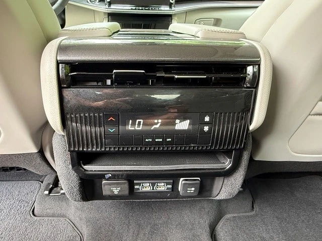 2022 Jeep WS Wagoneer - Image 18 of 31