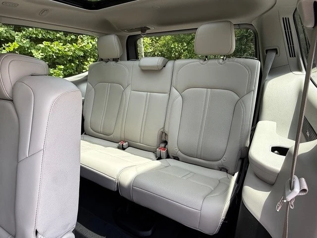 2022 Jeep WS Wagoneer - Image 17 of 31