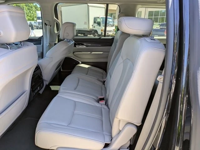 2022 Jeep WS Wagoneer - Image 17 of 21