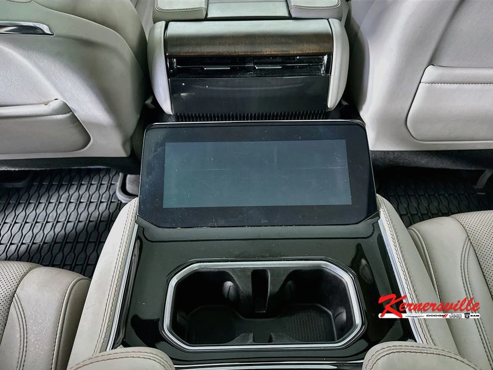 2022 Jeep WS Wagoneer - Image 22 of 24