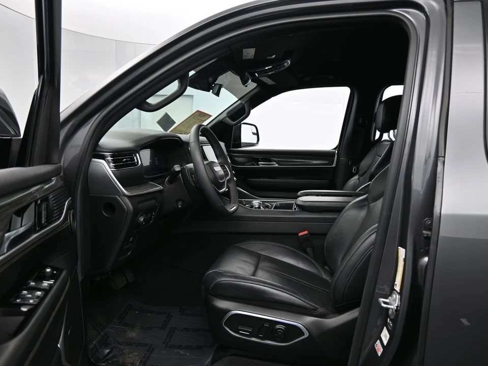2022 Jeep WS Wagoneer - Image 11 of 12