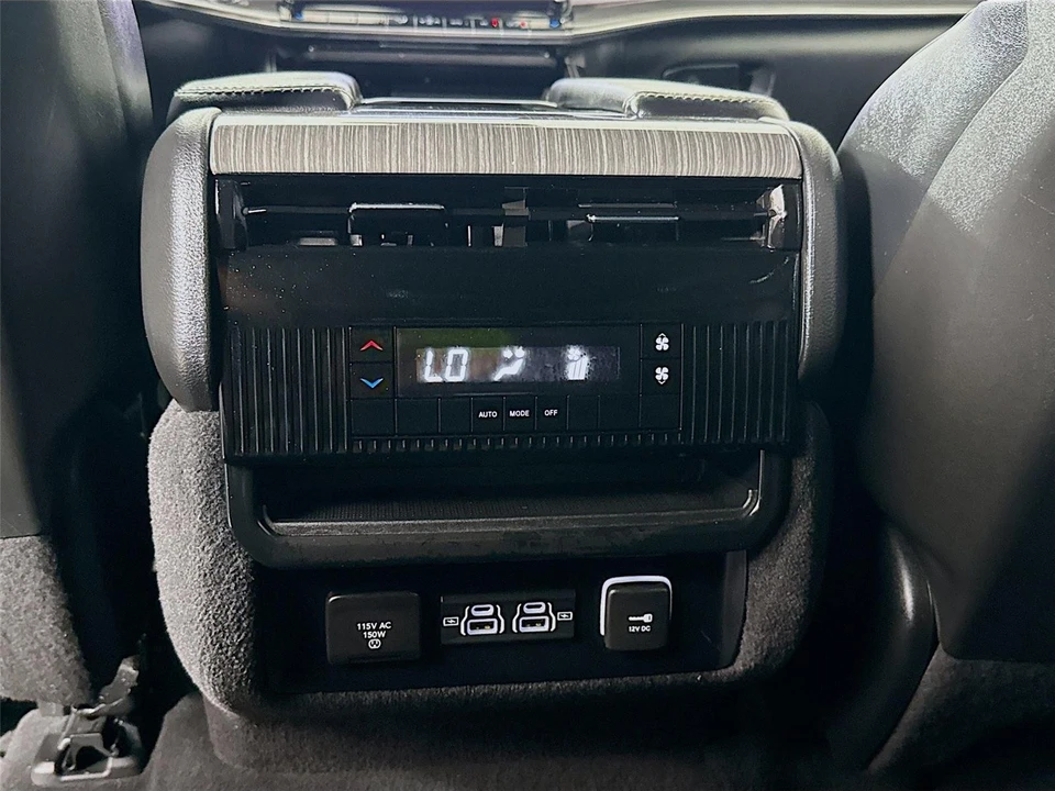 2022 Jeep WS Wagoneer - Image 17 of 21