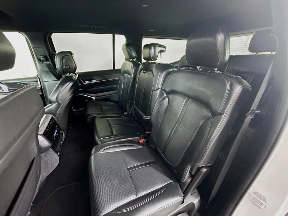 2022 Jeep WS Wagoneer - Image 16 of 21
