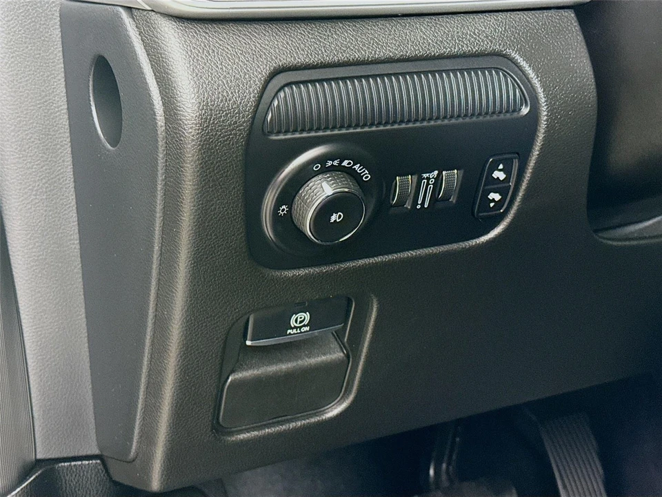 2022 Jeep WS Wagoneer - Image 7 of 21