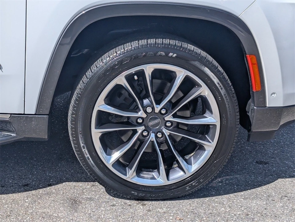 2022 Jeep WS Wagoneer - Image 9 of 21