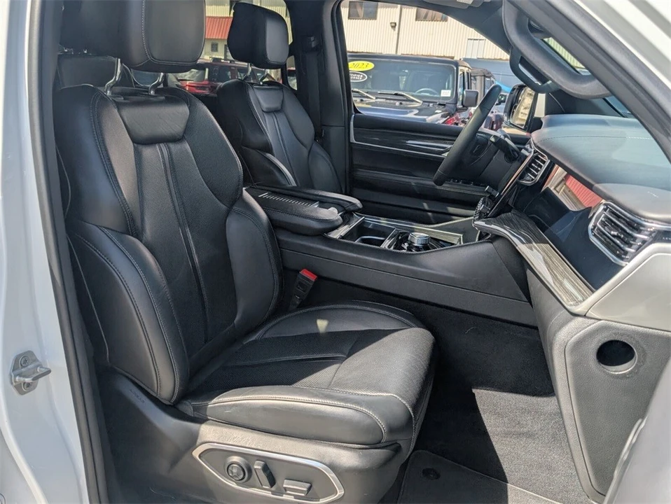 2022 Jeep WS Wagoneer - Image 19 of 21