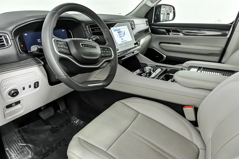 2022 Jeep WS Wagoneer - Image 15 of 30