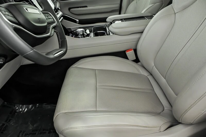 2022 Jeep WS Wagoneer - Image 16 of 30
