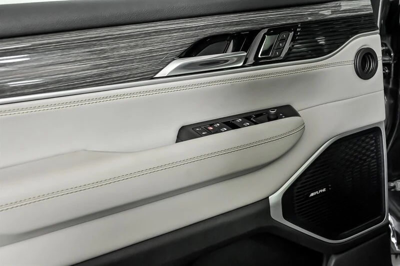 2022 Jeep WS Wagoneer - Image 12 of 30