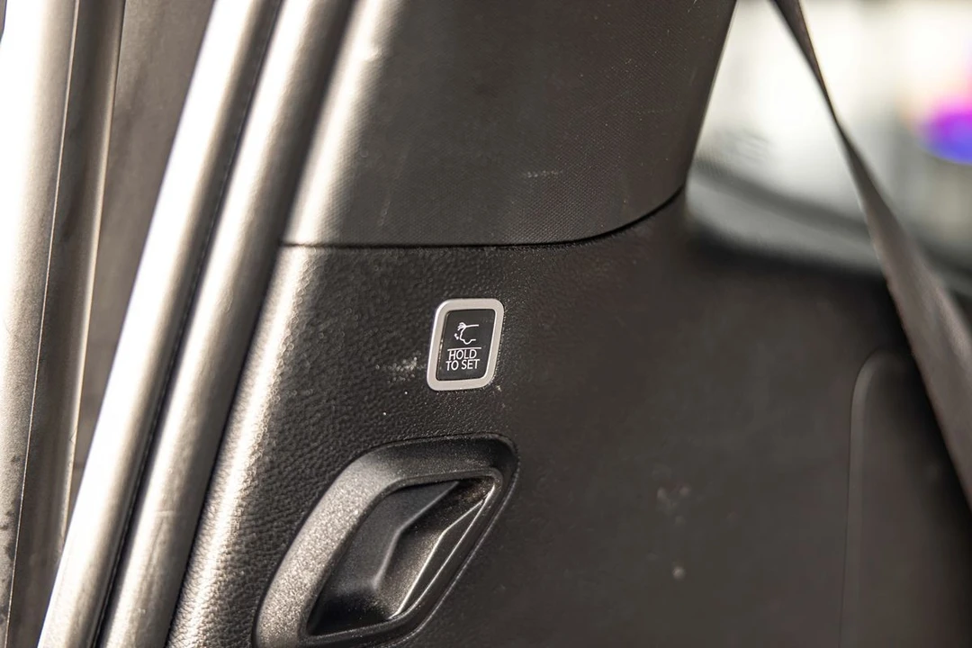 2022 Jeep WS Wagoneer - Image 18 of 31