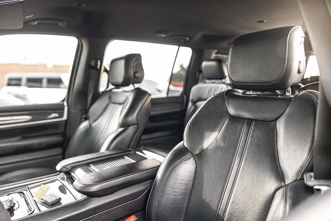 2022 Jeep WS Wagoneer - Image 19 of 31