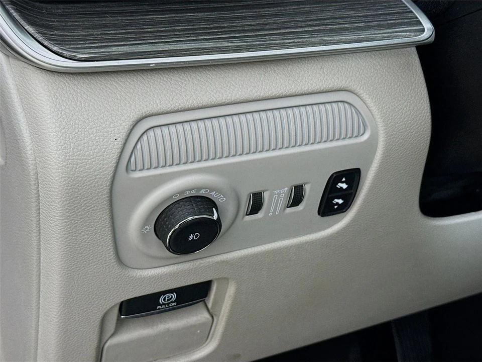 2022 Jeep WS Wagoneer - Image 10 of 21