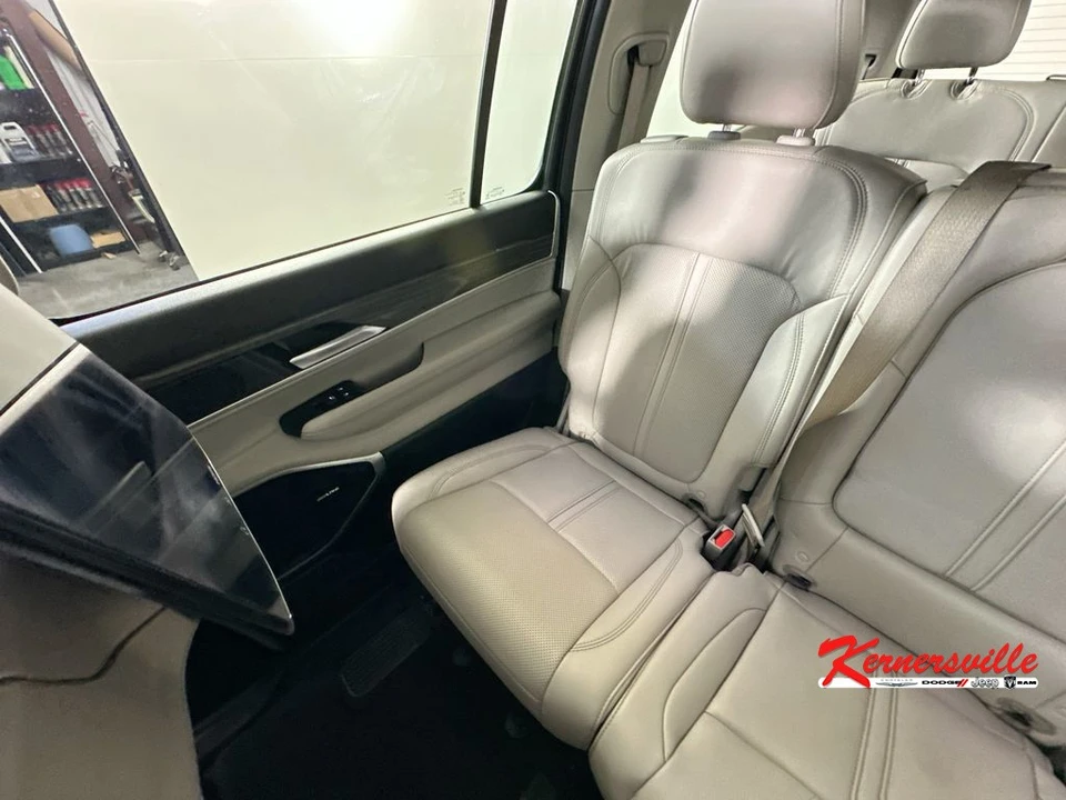 2022 Jeep WS Wagoneer - Image 12 of 24