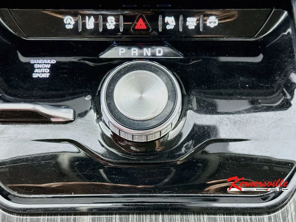 2022 Jeep WS Wagoneer - Image 16 of 24