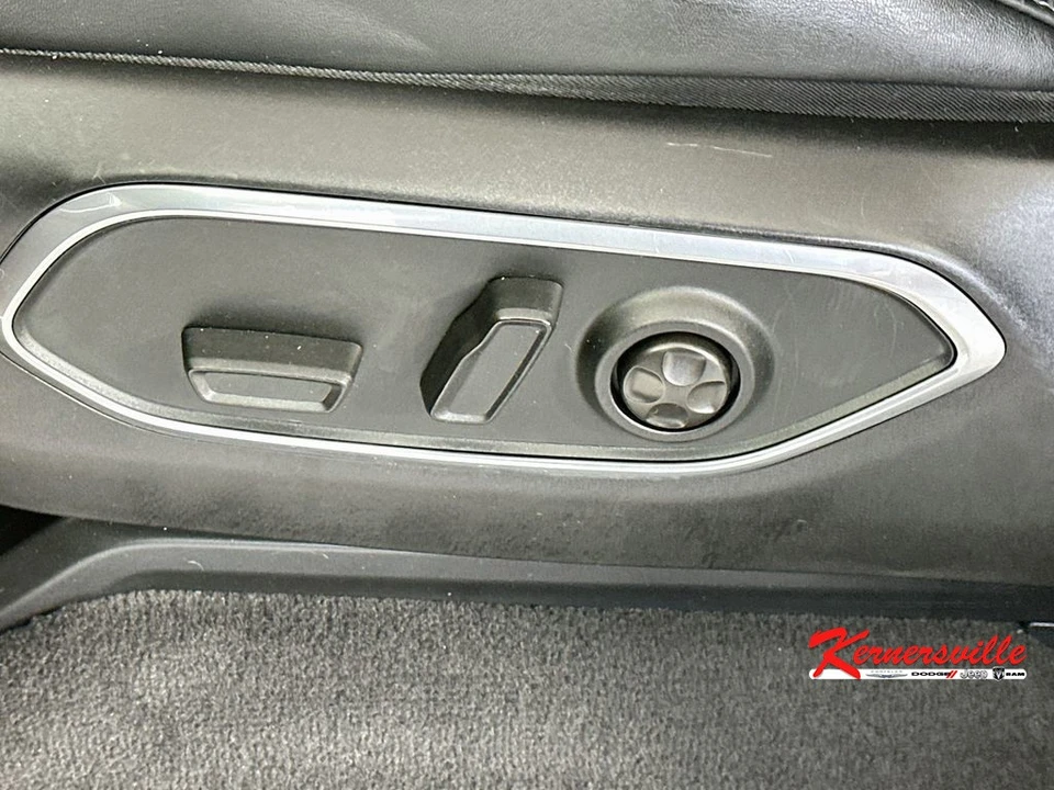 2022 Jeep WS Wagoneer - Image 22 of 24