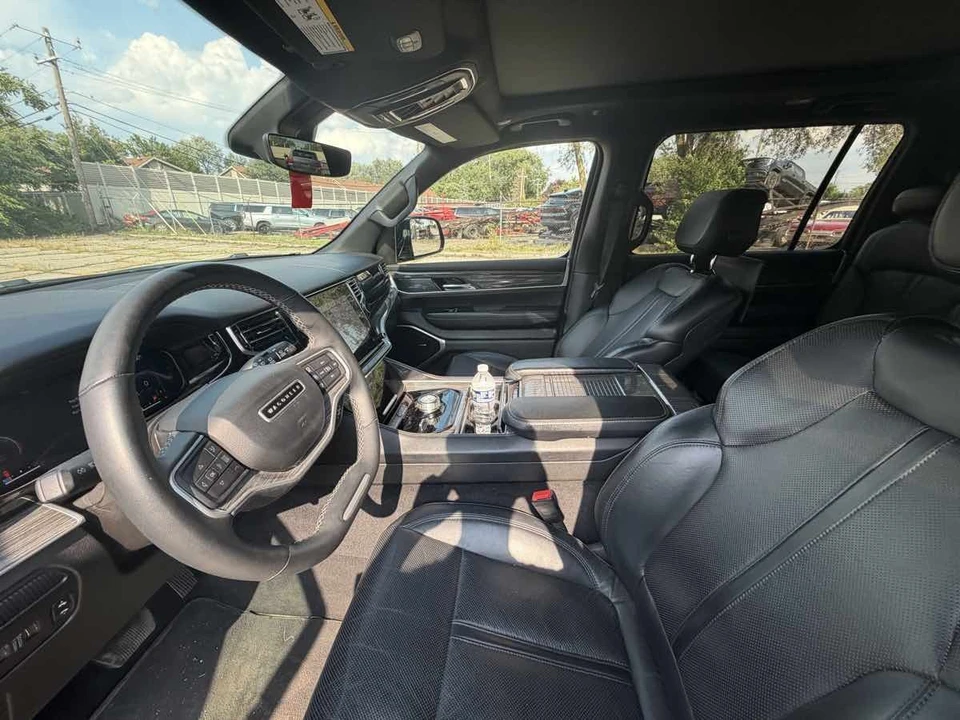 2022 Jeep WS Wagoneer - Image 11 of 25