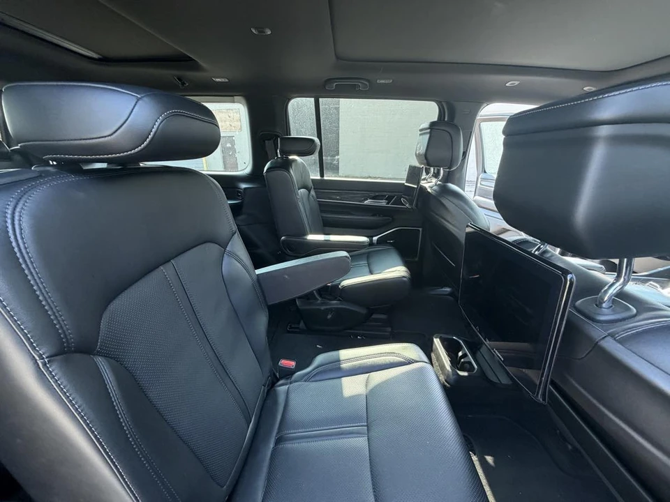 2022 Jeep WS Wagoneer - Image 14 of 25