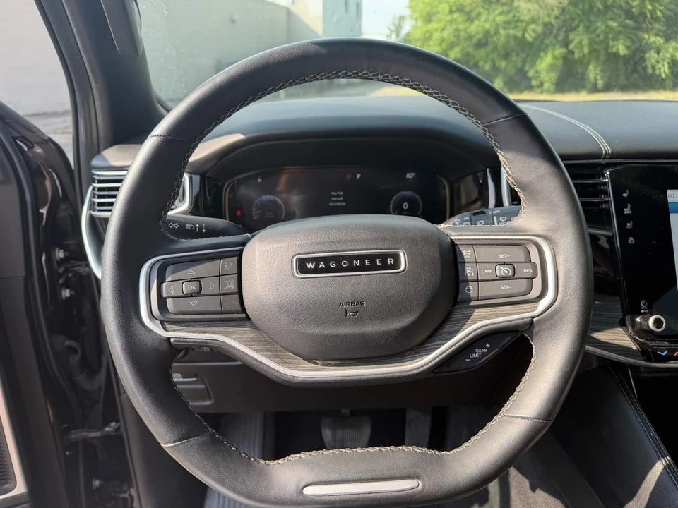 2022 Jeep WS Wagoneer - Image 18 of 25