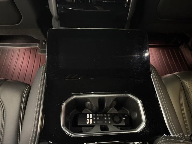 2022 Jeep WS Wagoneer - Image 19 of 21