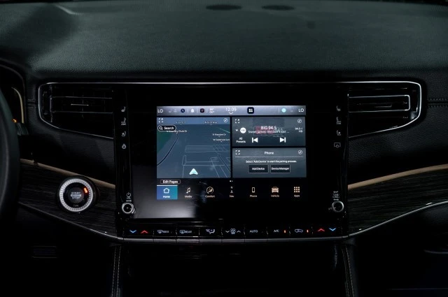 2022 Jeep WS Wagoneer - Image 17 of 23