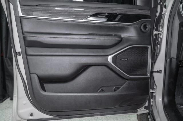 2022 Jeep WS Wagoneer - Image 9 of 23