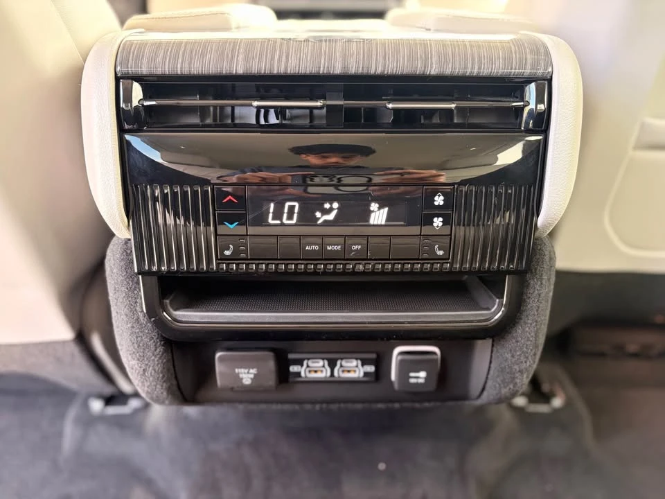 2022 Jeep WS Wagoneer - Image 9 of 15