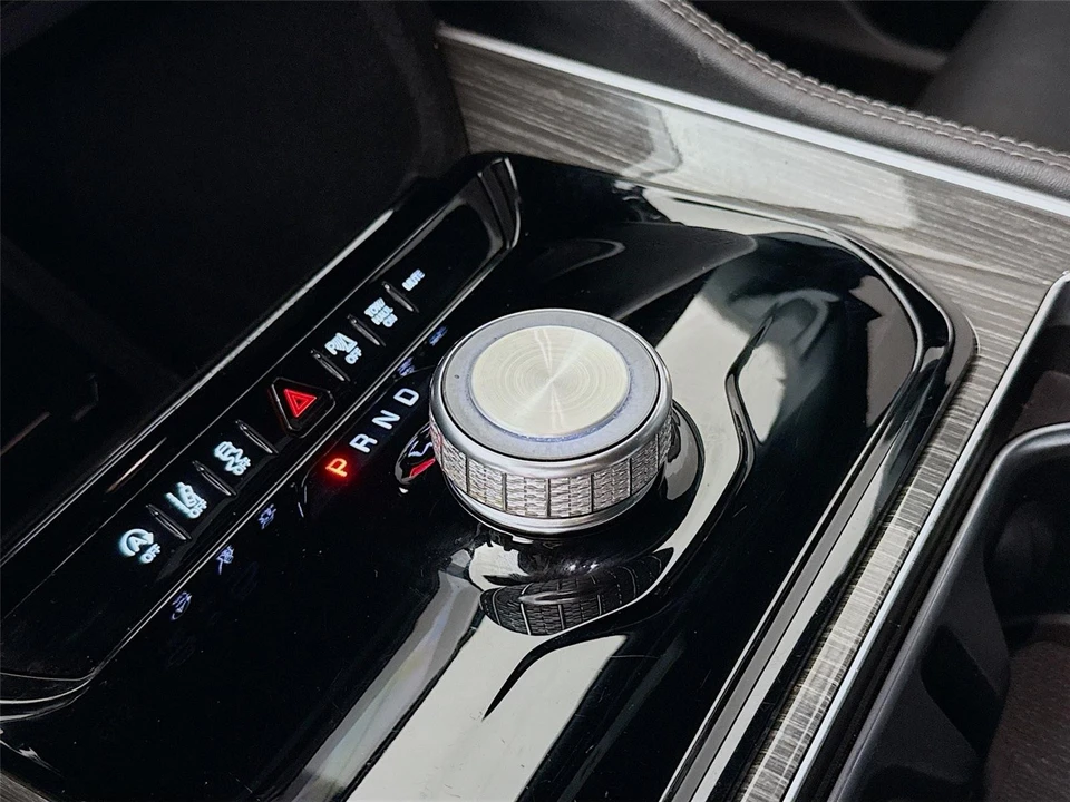 2022 Jeep WS Wagoneer - Image 17 of 21