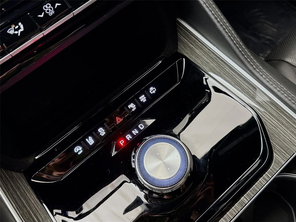 2022 Jeep WS Wagoneer - Image 17 of 21