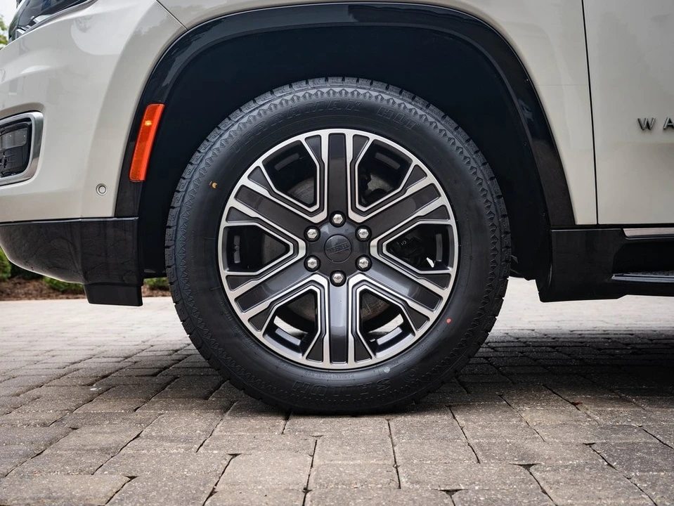 2022 Jeep WS Wagoneer - Image 13 of 21