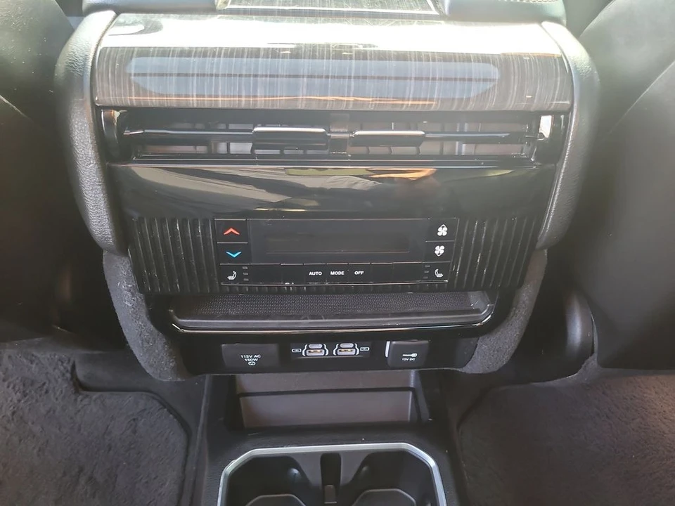 2022 Jeep WS Wagoneer - Image 15 of 21