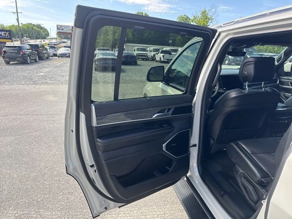 2022 Jeep WS Wagoneer - Image 25 of 31