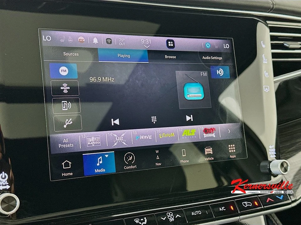 2022 Jeep WS Wagoneer - Image 17 of 24