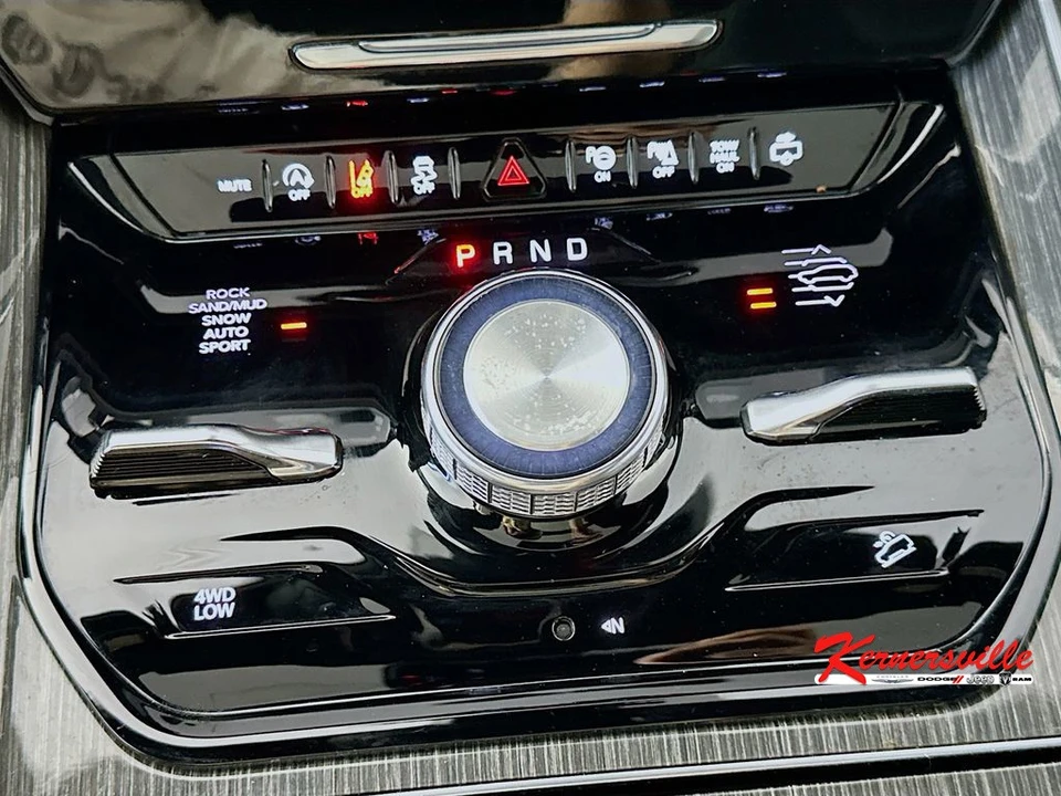 2022 Jeep WS Wagoneer - Image 16 of 24