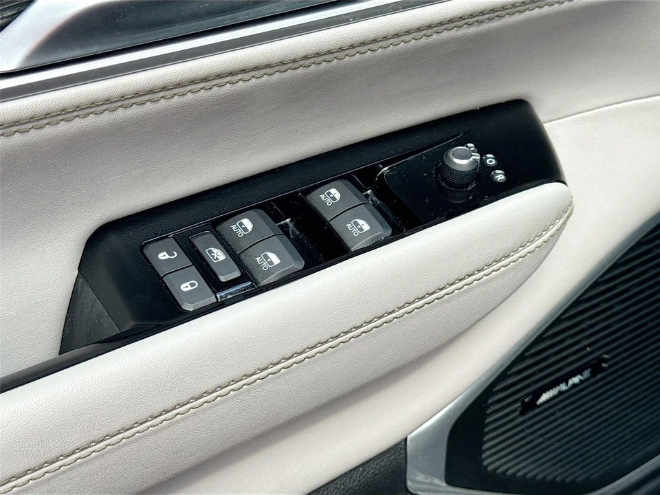 2022 Jeep WS Wagoneer - Image 18 of 21