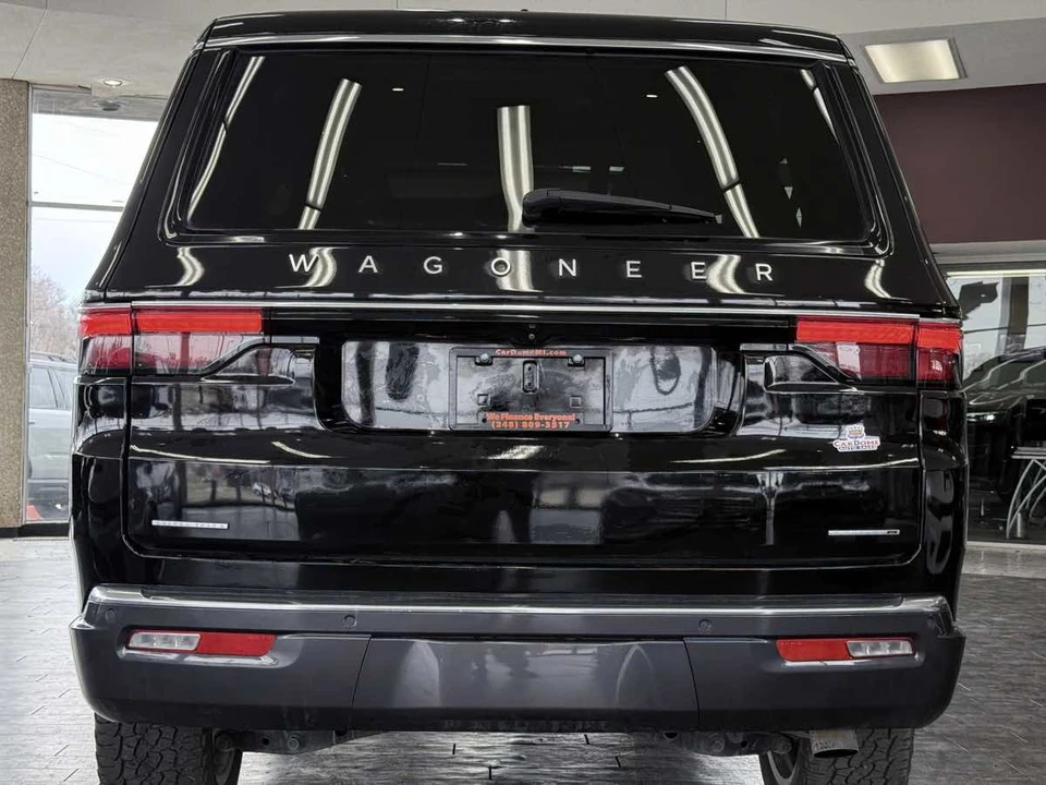 2022 Jeep WS Wagoneer - Image 8 of 31