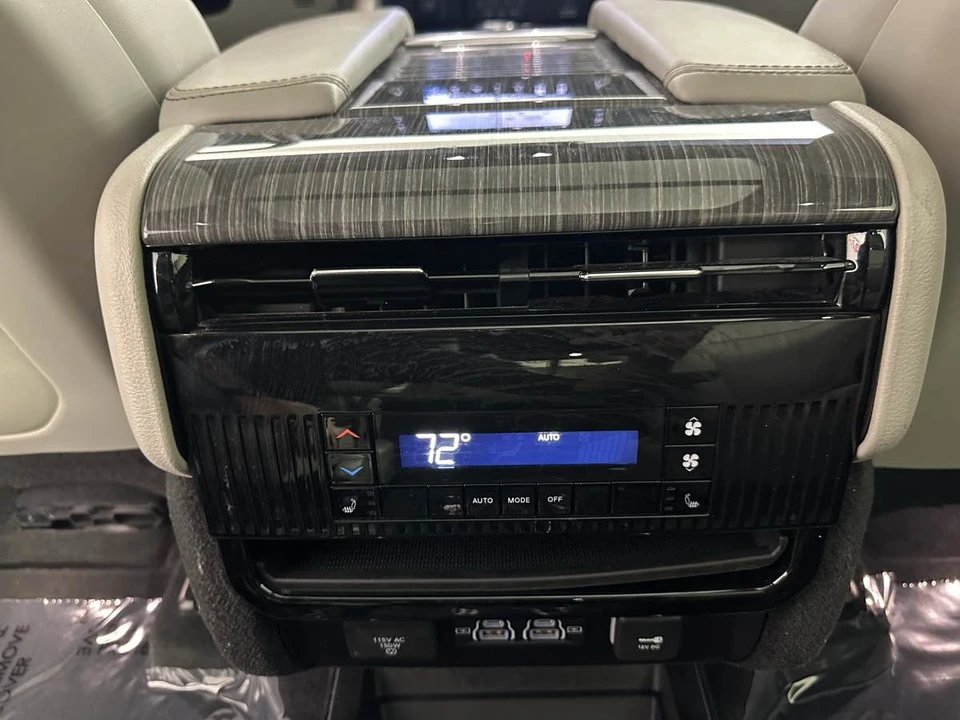 2022 Jeep WS Wagoneer - Image 29 of 31