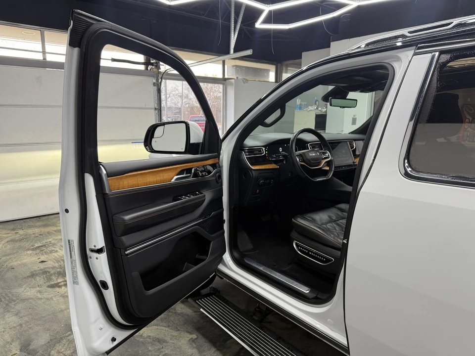 2022 Jeep WS Wagoneer - Image 11 of 21