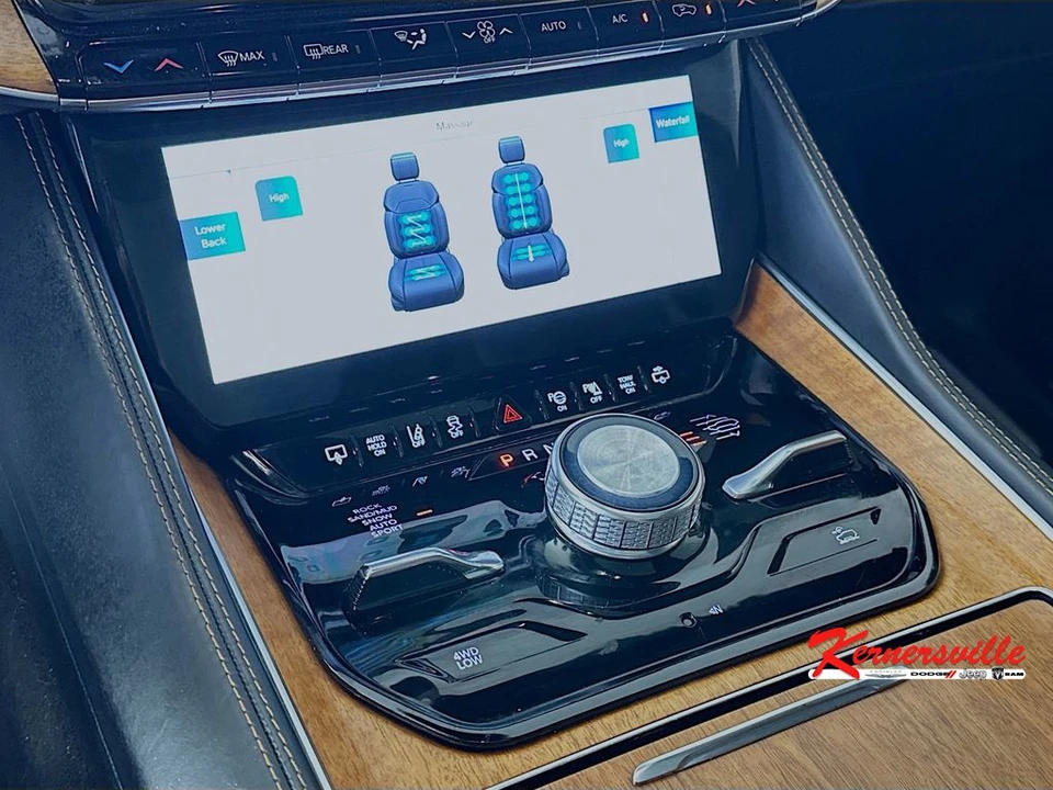 2022 Jeep WS Wagoneer - Image 16 of 24